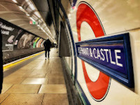 London Tube Elephant and Castle